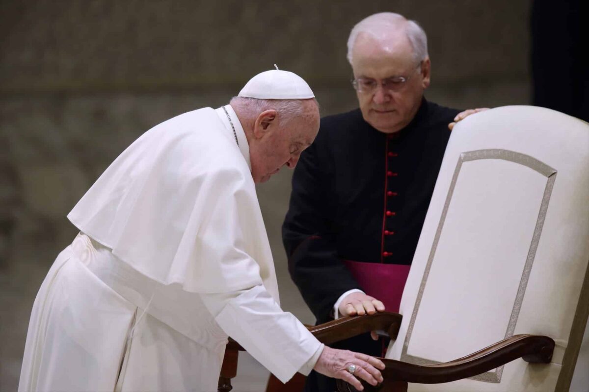El Papa reclama a quienes tienen «responsabilidades políticas» que pongan fin a las guerras en Oriente Próximo y Ucrania