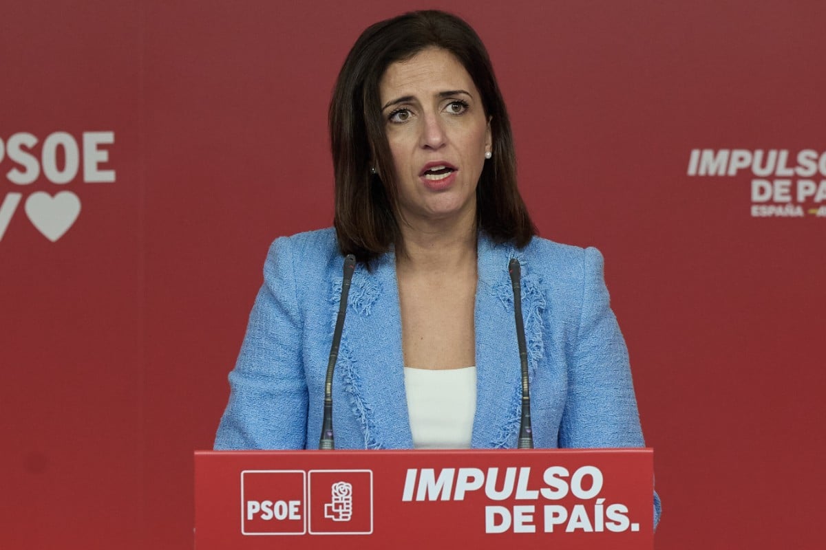 La nueva portavoz del PSOE insiste en la condición de «exiliado» de Puigdemont