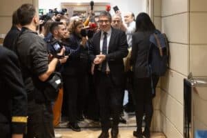 Patxi López este miércoles rodeado de medios. Europa Press.