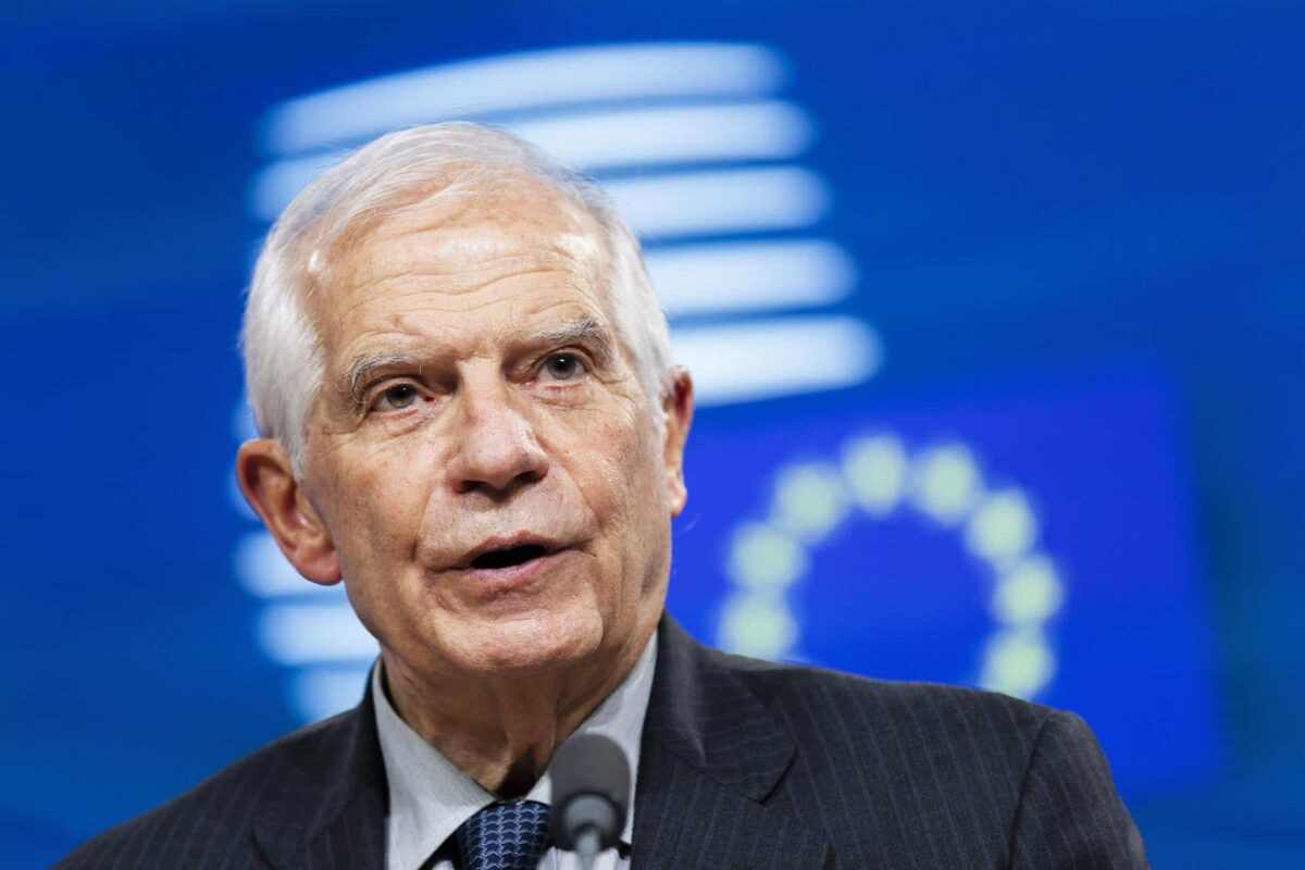 Borrell llama a dar un «nuevo impulso» a las relaciones de la UE con Marruecos pese al chantaje migratorio alauí