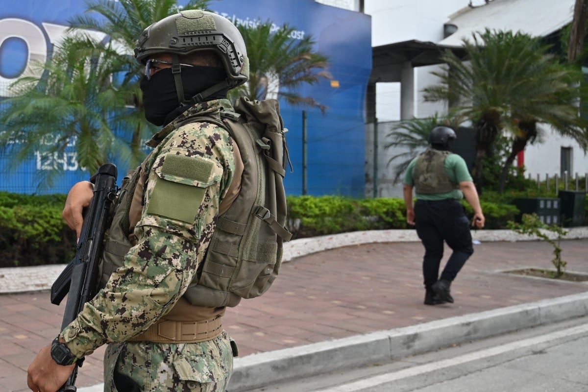 El Gobierno de Ecuador confirma que los terroristas mantienen 180 rehenes, la mayoría trabajadores penitenciarios