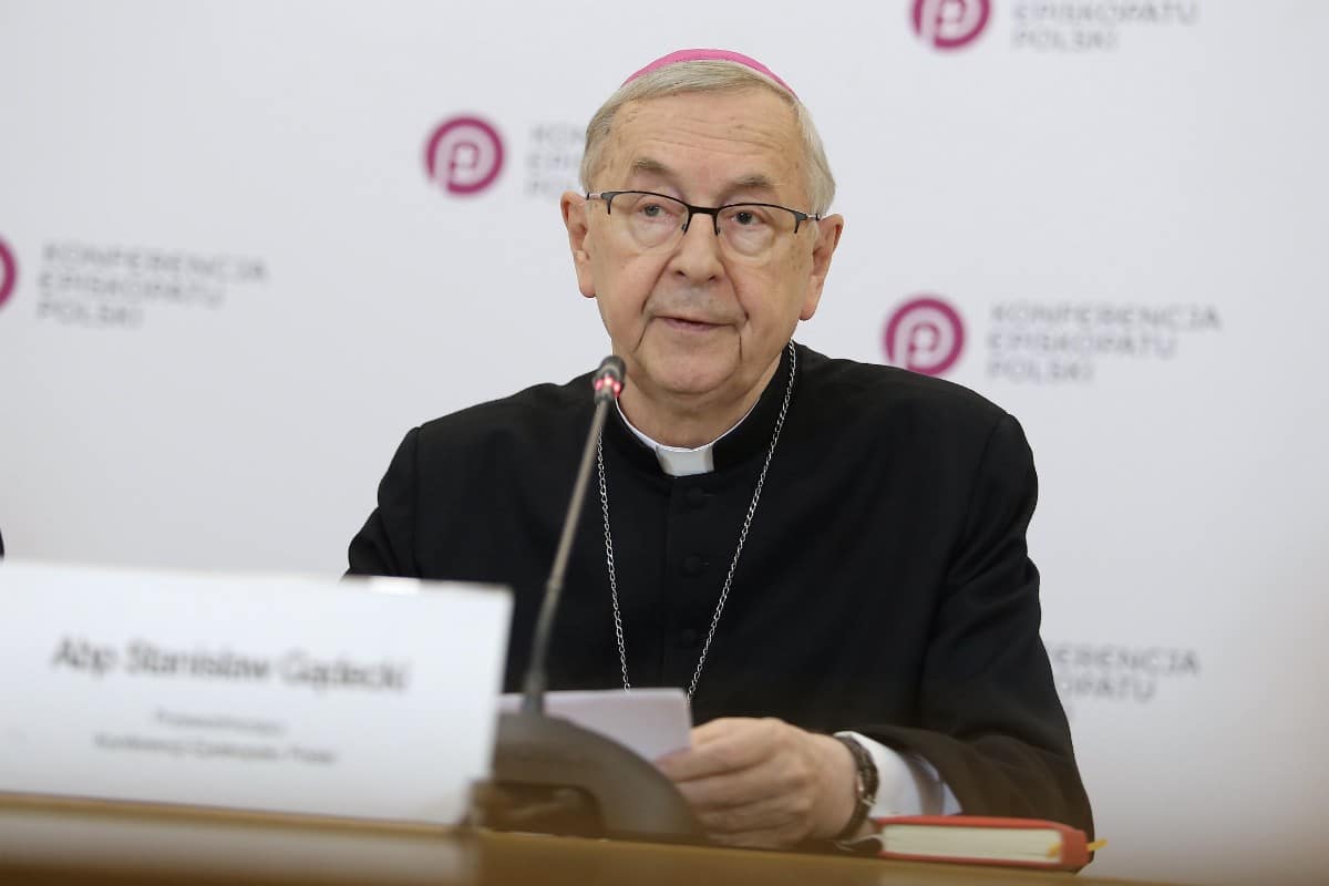 El presidente de la Conferencia Episcopal de Polonia se compromete a intervenir ante la persecución a los políticos de Ley y Justicia