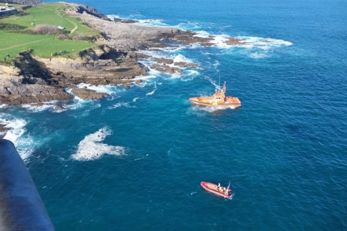 Aparece un cuerpo flotando a 30 metros de la costa de Castro Urdiales. Europa Press.
