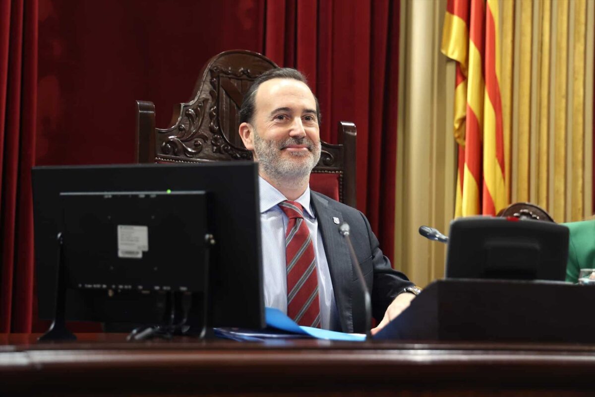El grupo parlamentario de VOX en Baleares seguirá unido y Gabriel Le Senne se mantendrá como presidente del Parlamento
