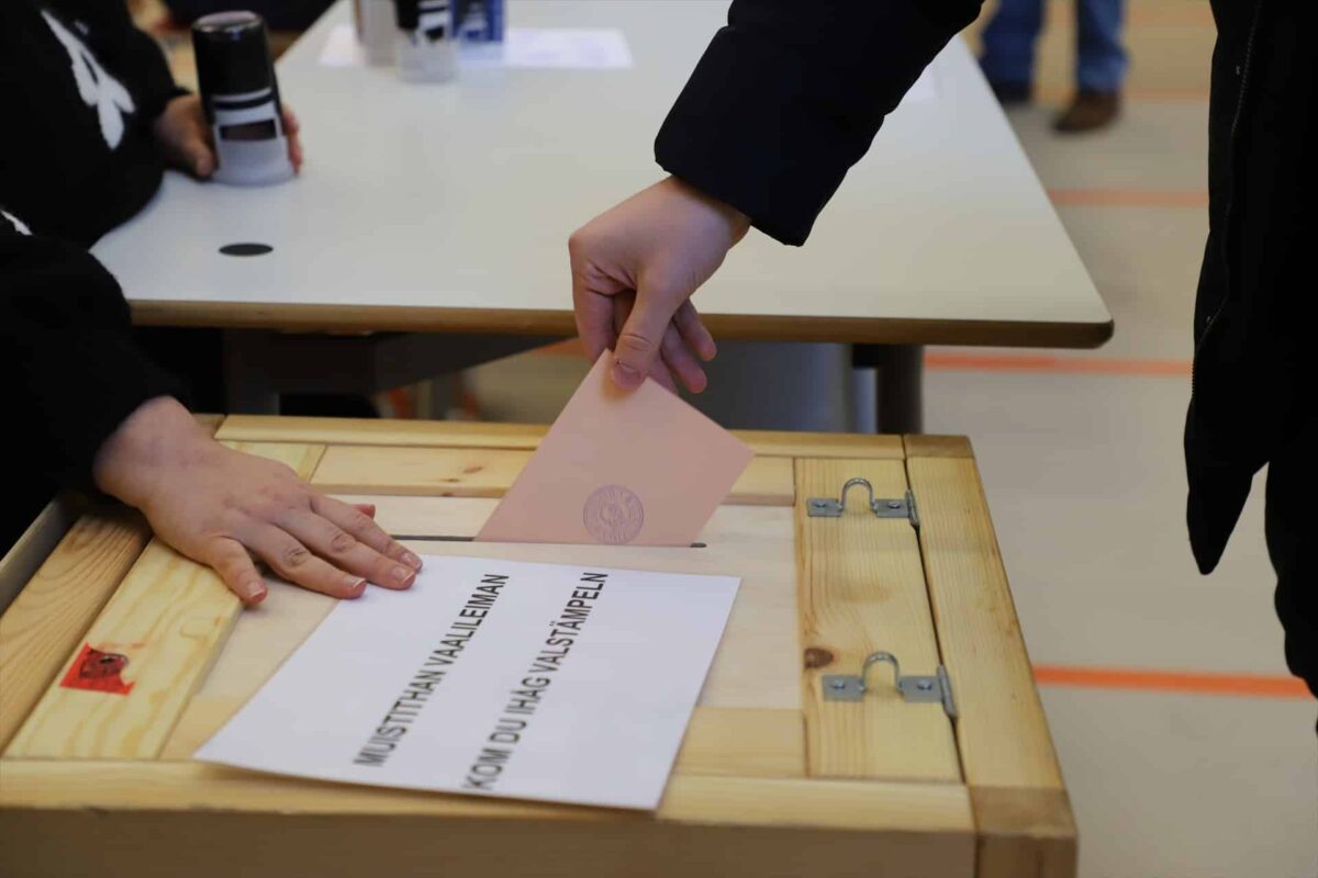 El conservador Stubb gana las elecciones presidenciales en Finlandia
