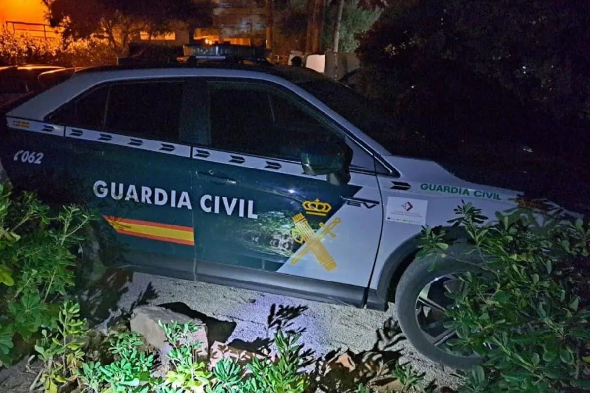 La Guardia Civil localiza un coche con tres colombianos muertos tras un tiroteo en Valencia