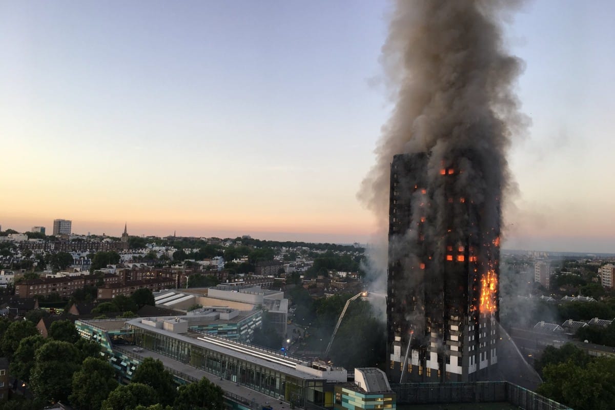 El incendio de Valencia, muy similar al de la torre Grenfell de Londres, donde murieron 72 personas en 2017
