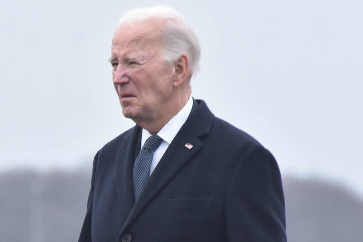 Biden pretende imponer a los padres un ‘juramento pro-LGTB’ para adoptar