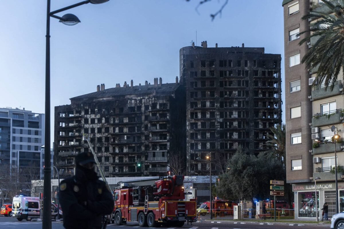 Valencia decretará luto oficial por el incendio de los edificios de Campanar