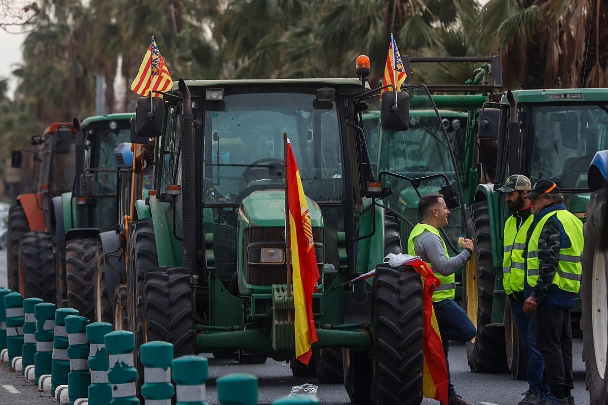Las Cortes Valencianas aprueban una PNL presentada por VOX para exigir el fin del tratado de Marruecos y la UE que arruina a los agricultores de la región