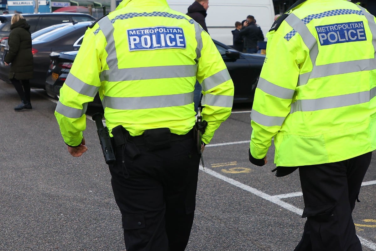 Al menos nueve heridos en un distrito de Londres por un ataque con ácido corrosivo