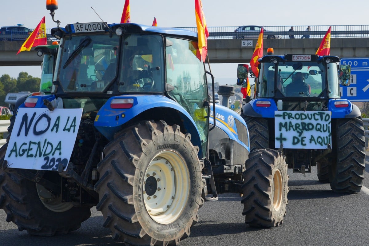 El delegado del Gobierno en Extremadura comunica que ya se han tramitado entre 40 y 50 multas a los agricultores que protestan contra el Pacto Verde
