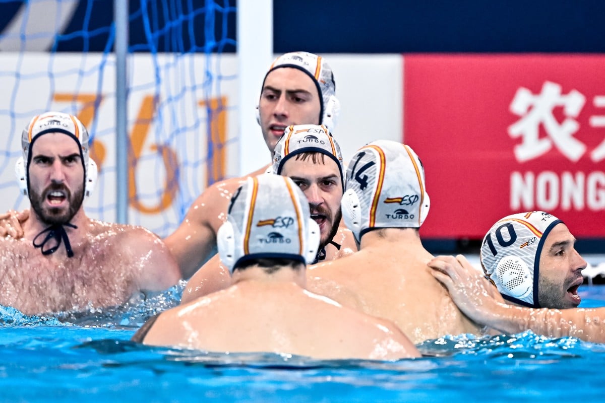 La selección de waterpolo vence a Francia y se cuelga la medalla de