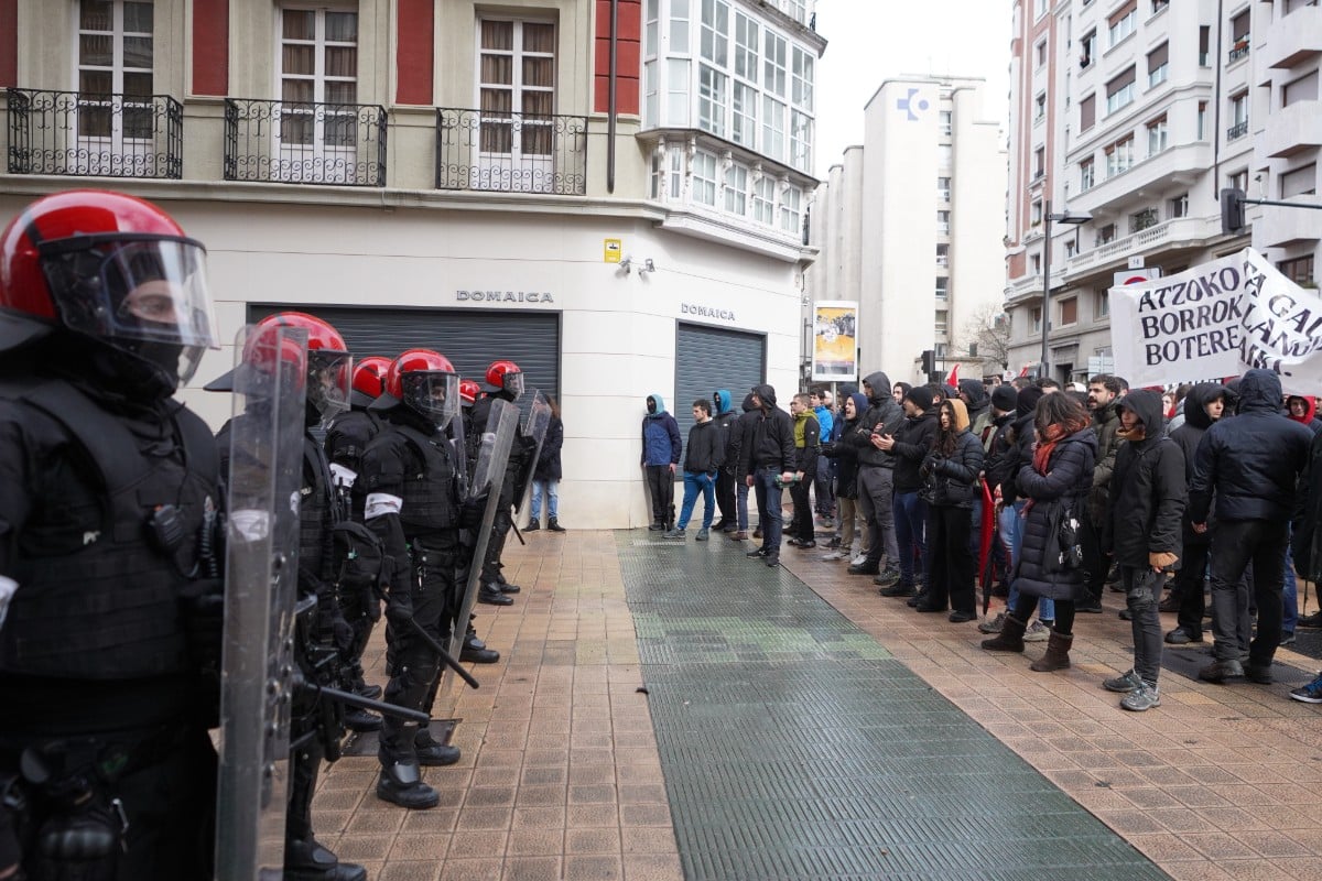 El Departamento de Seguridad del Gobierno vasco identifica a grupos organizados tras los disturbios recientes