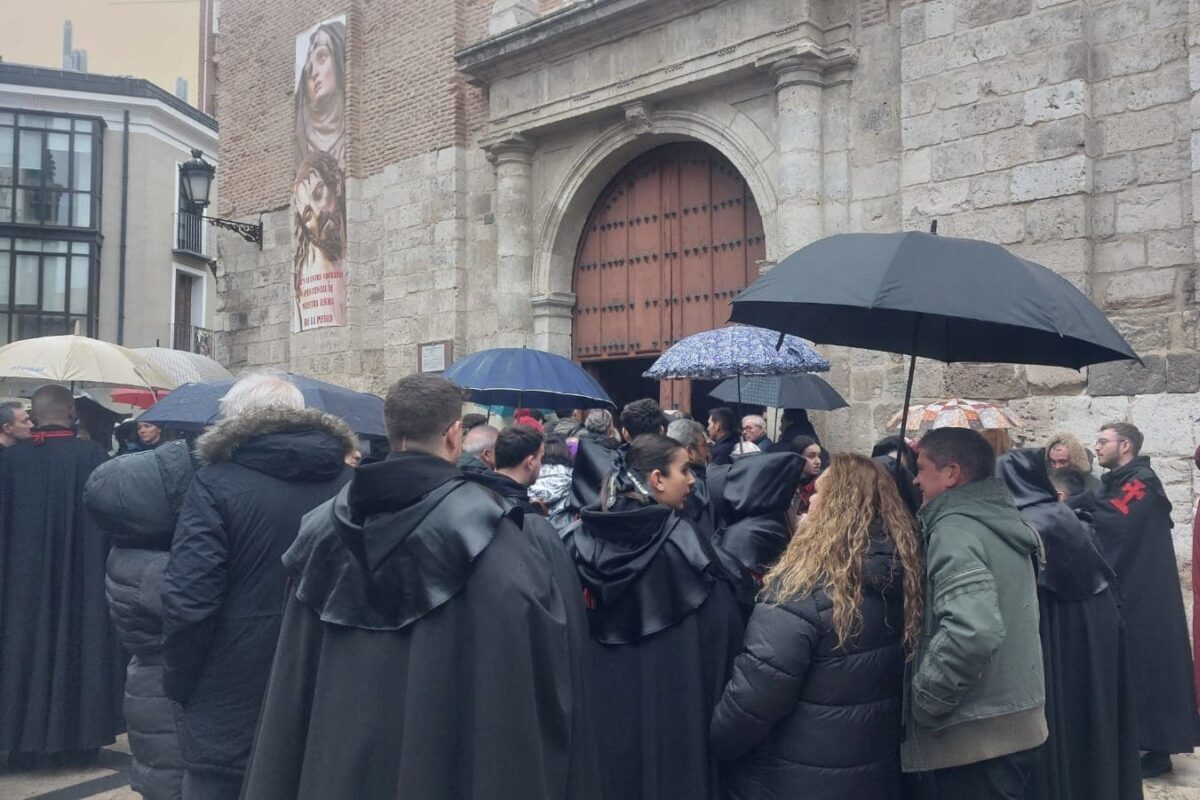Suspendidas once de las quince procesiones en Valladolid este Jueves Santo