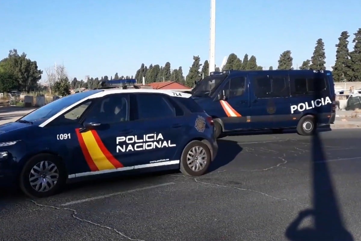 La Policía detiene en León a un individuo de origen magrebí por quemar once contenedores y cuatro vehículos
