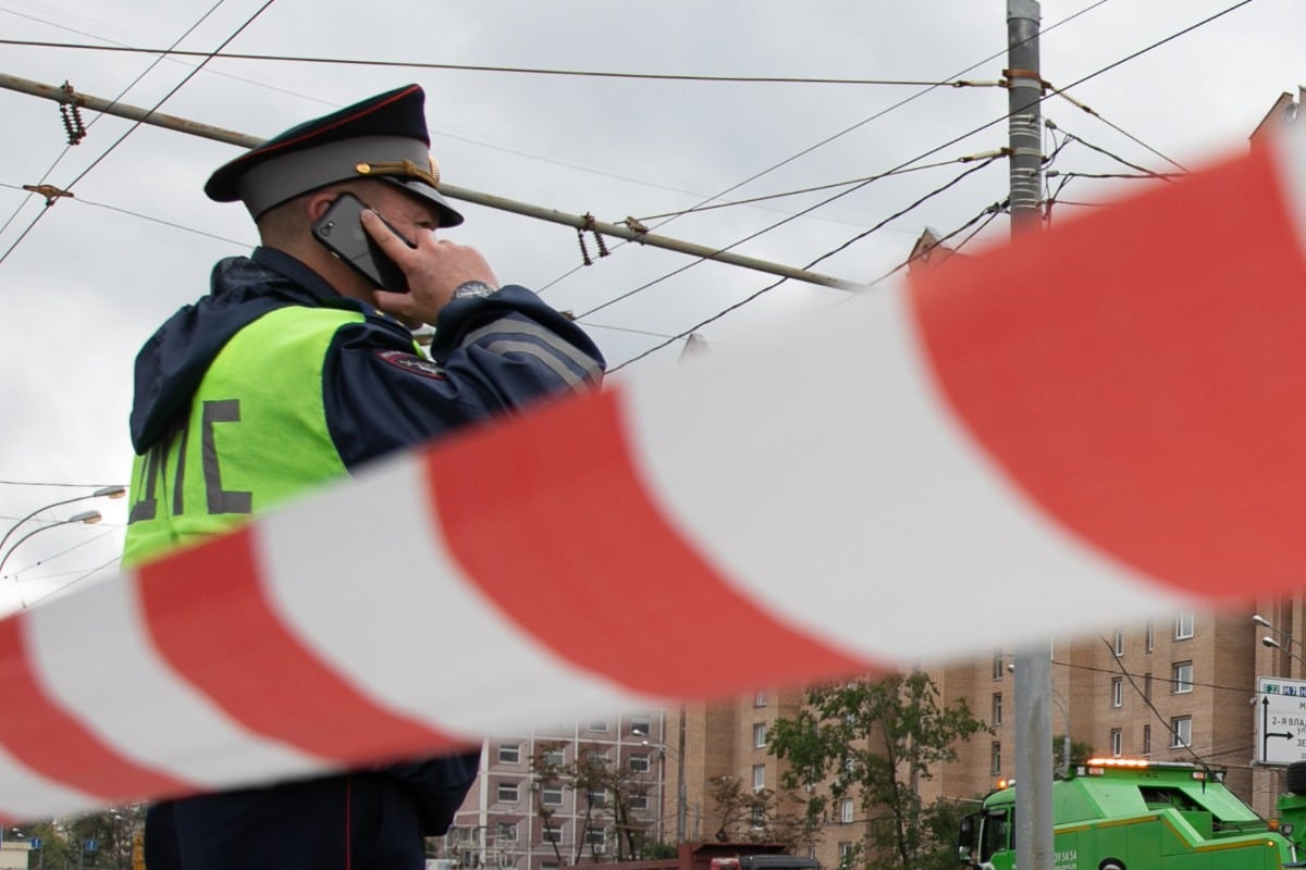 Detenido un individuo en San Petersburgo por una falsa amenaza de bomba en un centro comercial