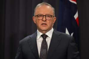 Australia quiere censurar a todo el planeta