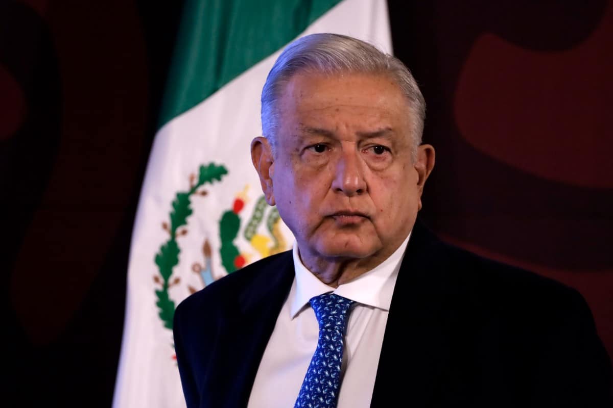 Ecuador declara ‘persona non grata’ a la embajadora de México por las tensas relaciones con López Obrador