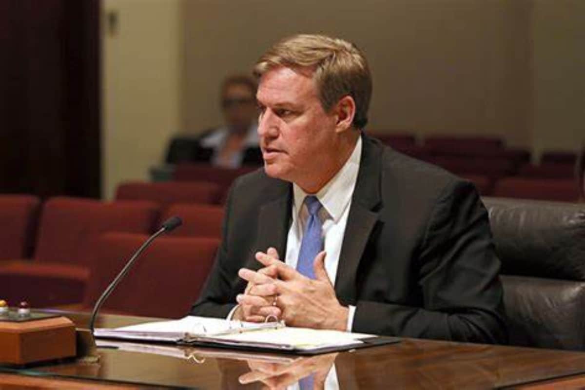 El senador estatal Mike McDonnell. Imagen, nebraskalegislature.