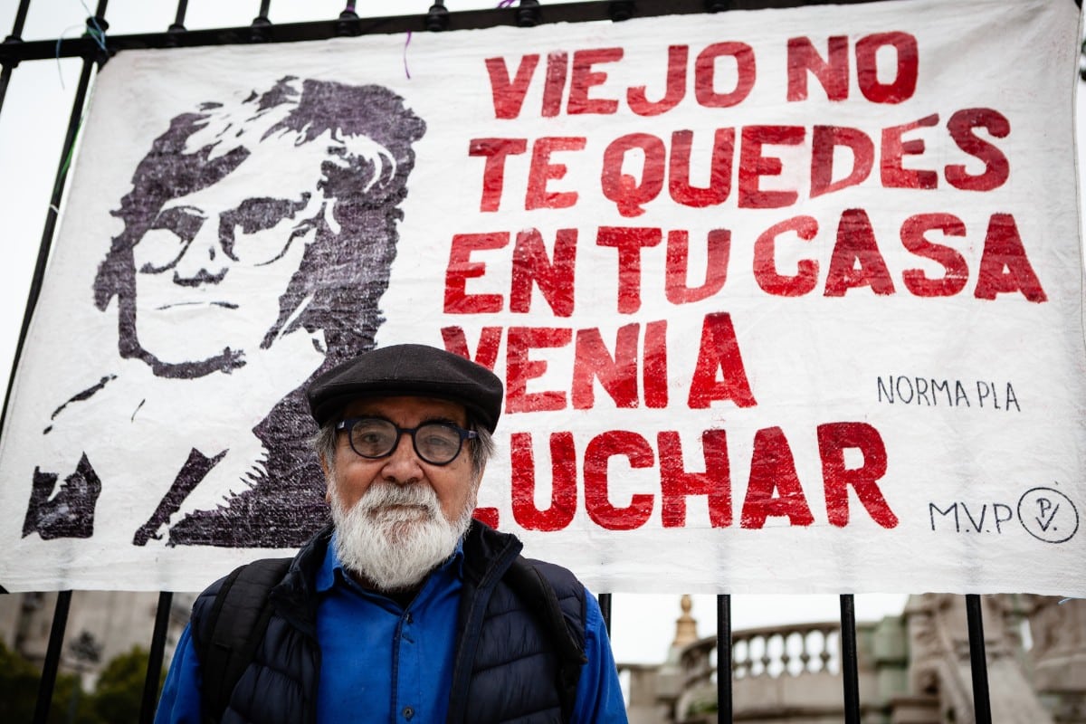 Los trabajadores públicos de Argentina convocan un paro nacional para el 30 de abril