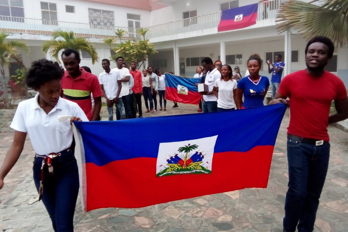Haití da a conocer los nombres de los miembros del Consejo de Transición Presidencial