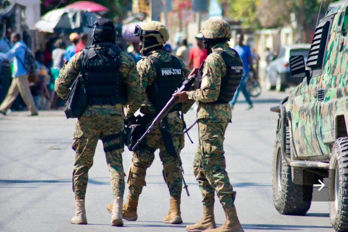 Hombres armados asedian el palacio presidencial de Haití