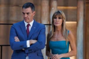 Pedro Sánchez y Begoña Gómez. Europa Press.