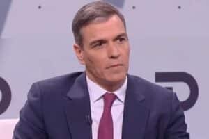 Sánchez amenaza a los «digitales o páginas web» con medidas de «limpieza» que no explica.