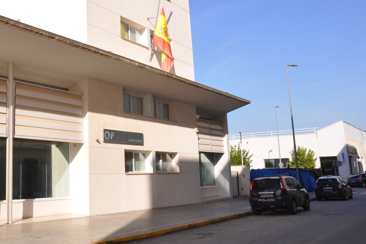 Decretan prisión provisional para los tres colombianos detenidos por violar a una menor en Écija (Sevilla)