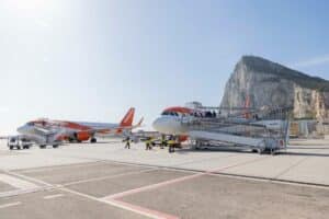 Albares a la Junta y los alcaldes de Campo de Gibraltar sobre las negociaciones con Reino Unido. Europa Press.