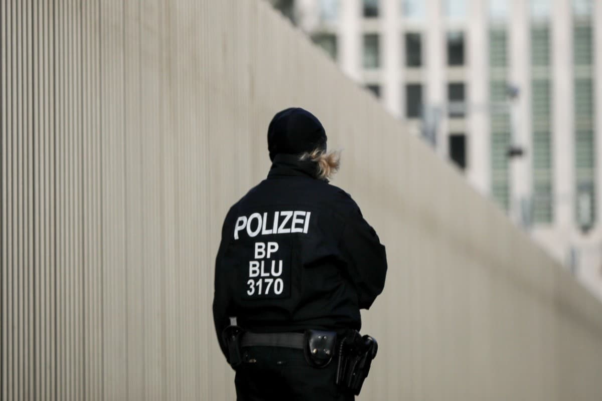 El 41% de crímenes en Alemania los cometen inmigrantes. Imagen, Policía alemana. Europa Press.
