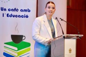 El Gobierno del PP en Baleares se opone a la reclamación de varias familias que piden el 25% de clases en español para sus hijos. Europa Press.
