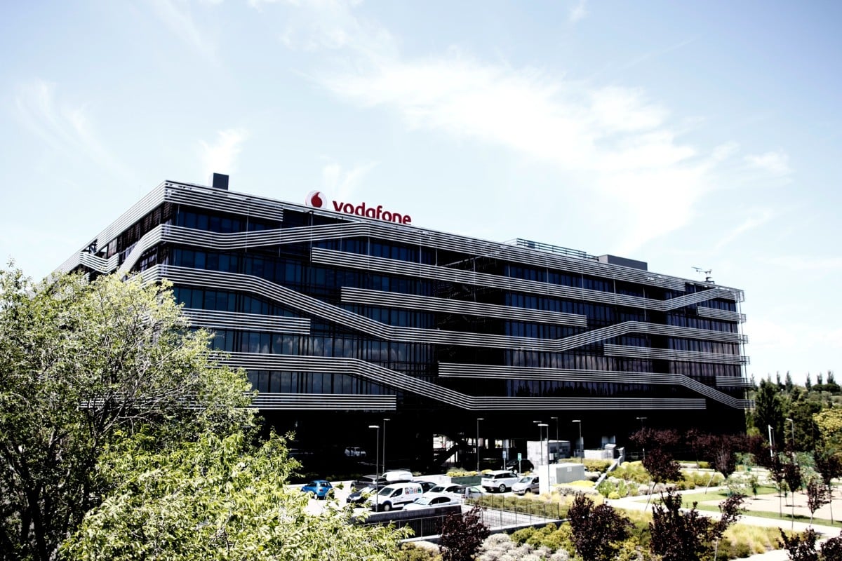 El Gobierno autoriza la compra de Vodafone España por parte de Zegona