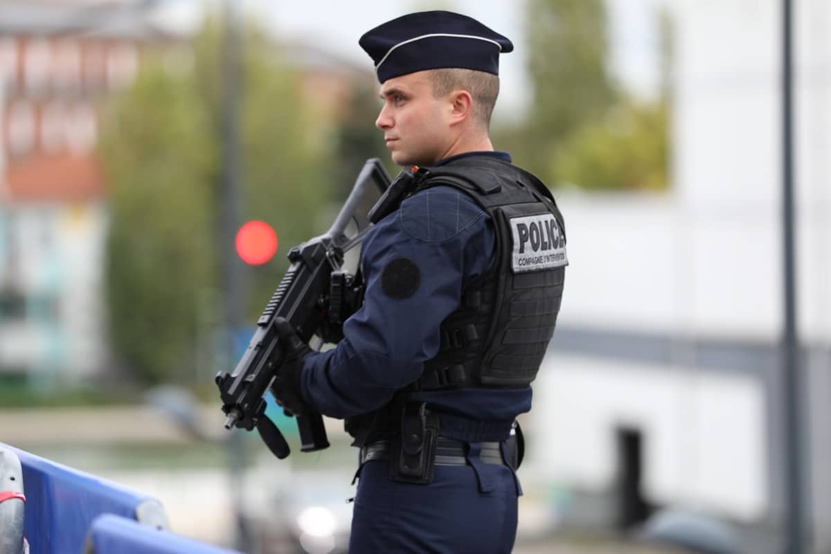La Policía francesa abate a un hombre que quería prender fuego a una sinagoga en la ciudad de Rouen