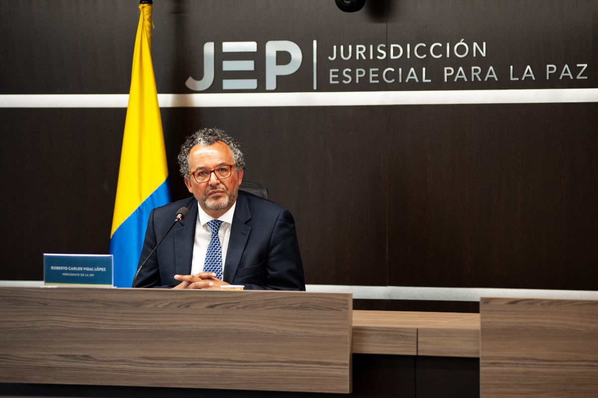 La JEP de Colombia ordena eliminar los antecedentes de 9.600 terroristas que se acogieron al proceso de «paz»