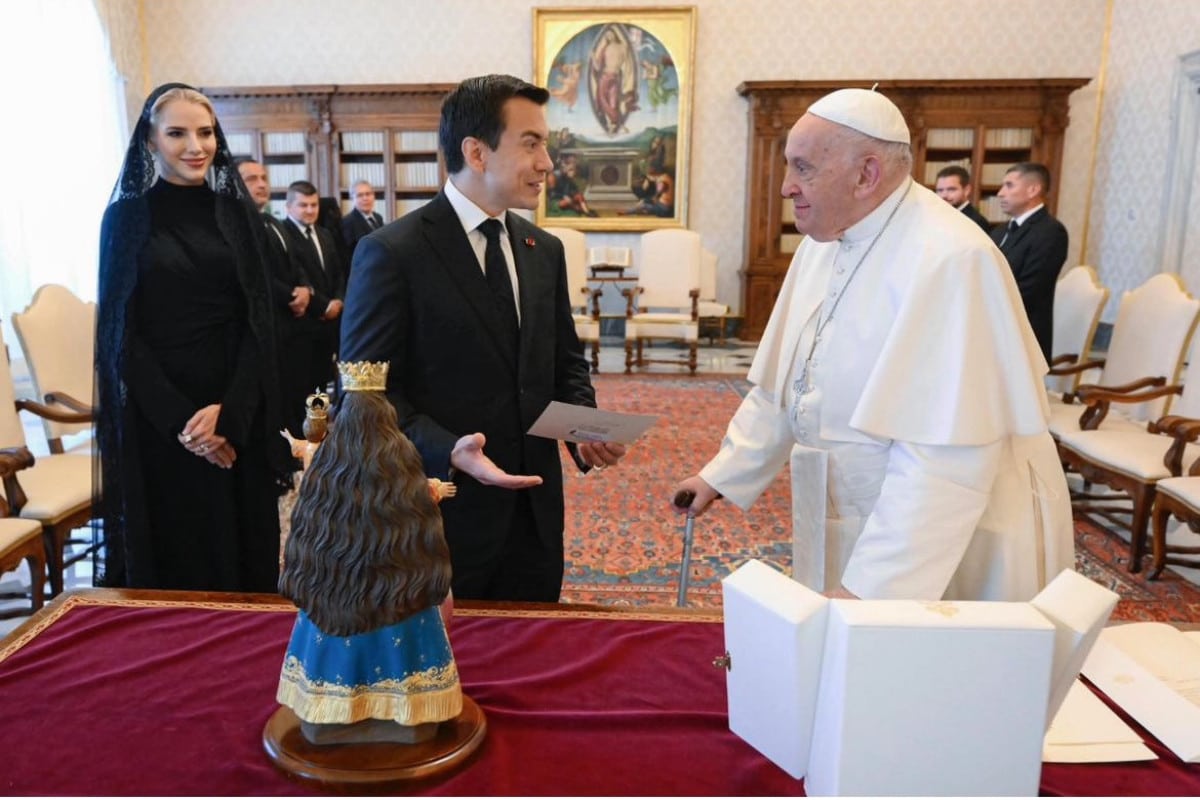 Daniel Noboa se reúne con el Papa Francisco en el Vaticano