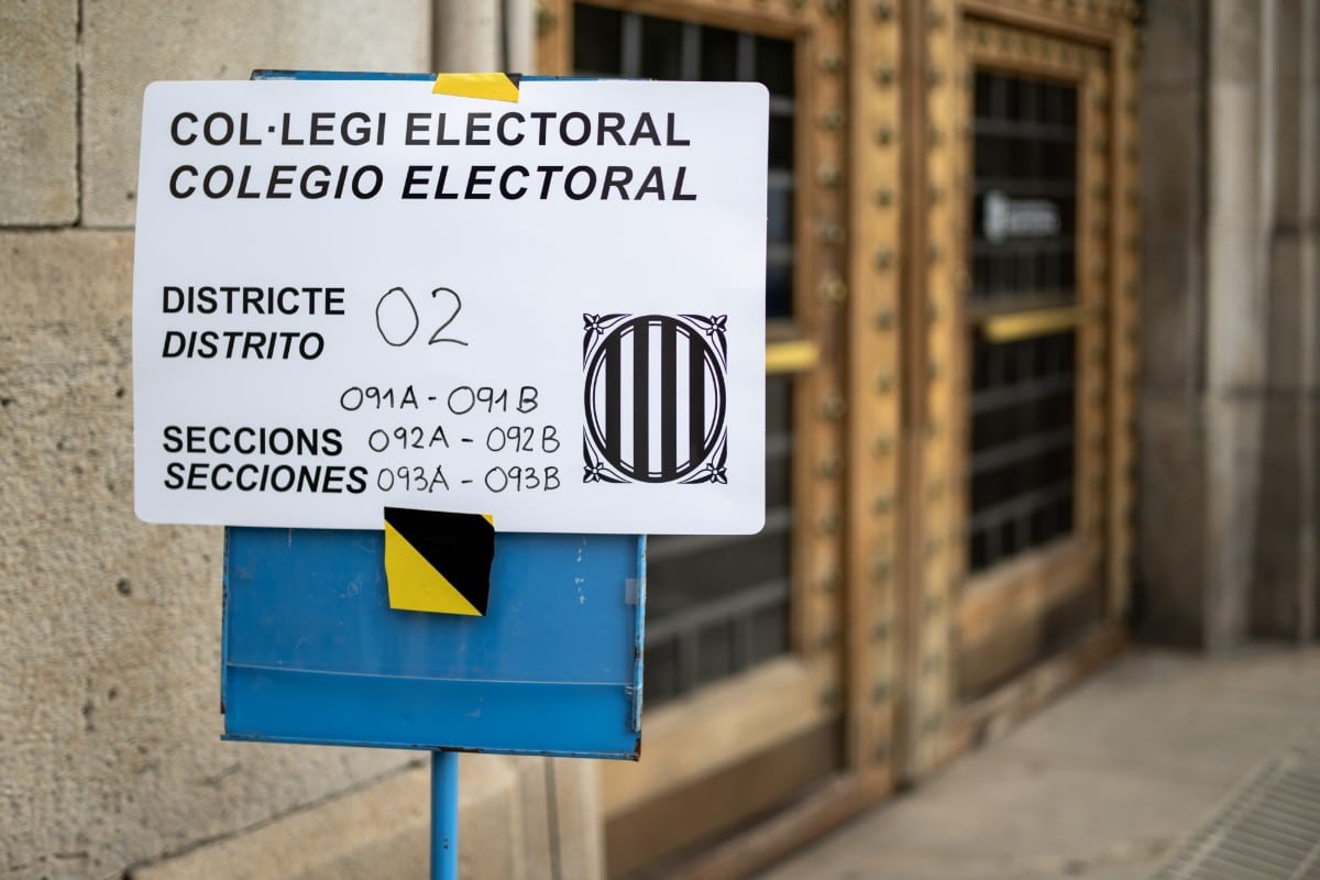DIRECTO | Constituidas el 100% de las mesas electorales en Cataluña
