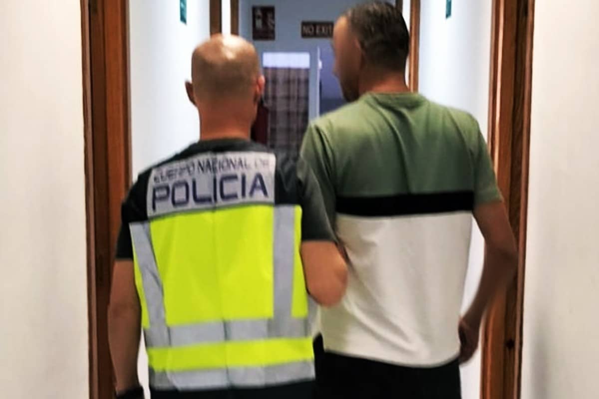 La Policía detiene en Palma a dos inmigrantes ilegales de origen argelino que acumulaban 15 robos en menos de un mes
