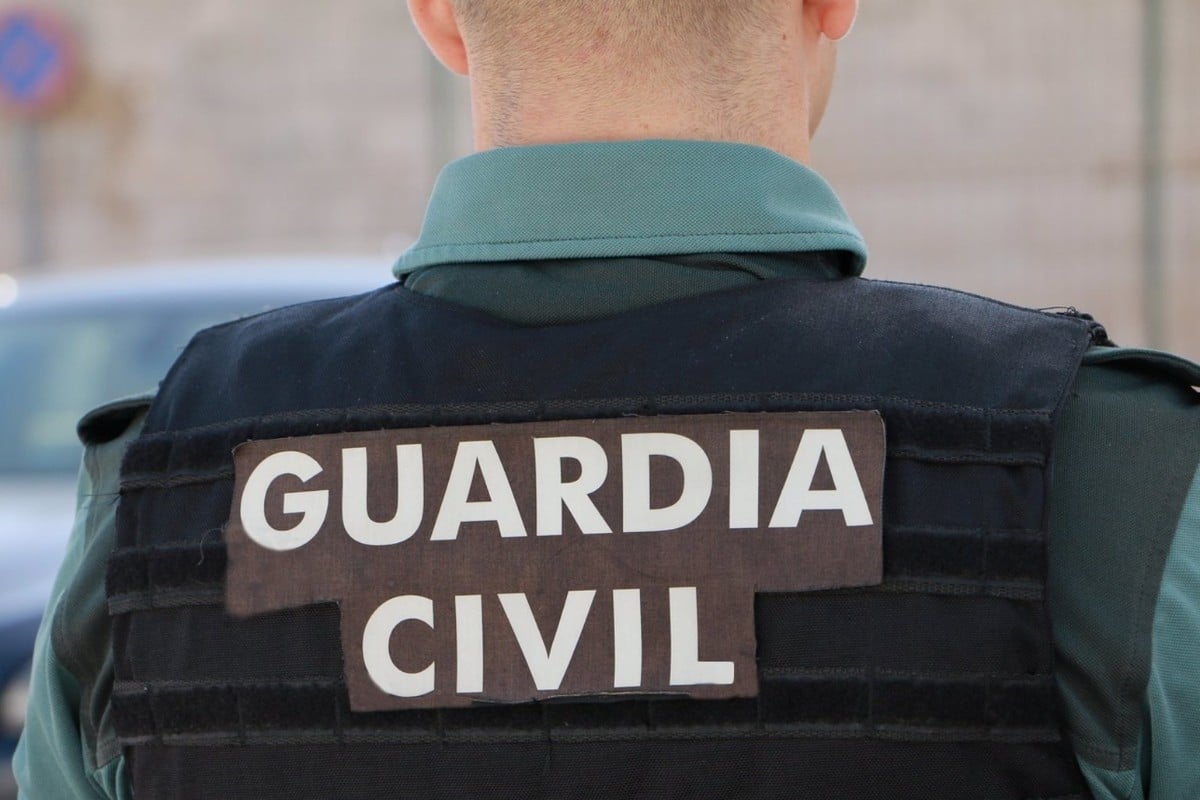 Un hombre mata a sus dos nietos y se suicida tras atrincherarse en una casa en Granada