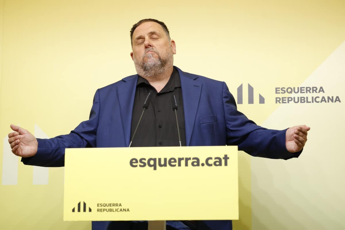 De la resaca postelectoral en Cataluña al cartel en Almería que fomenta la pederastia