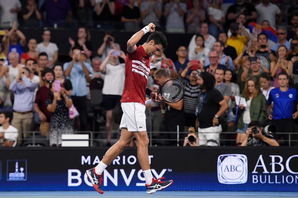 Novak Djokovic se retira de Roland Garros por una lesión en la rodilla