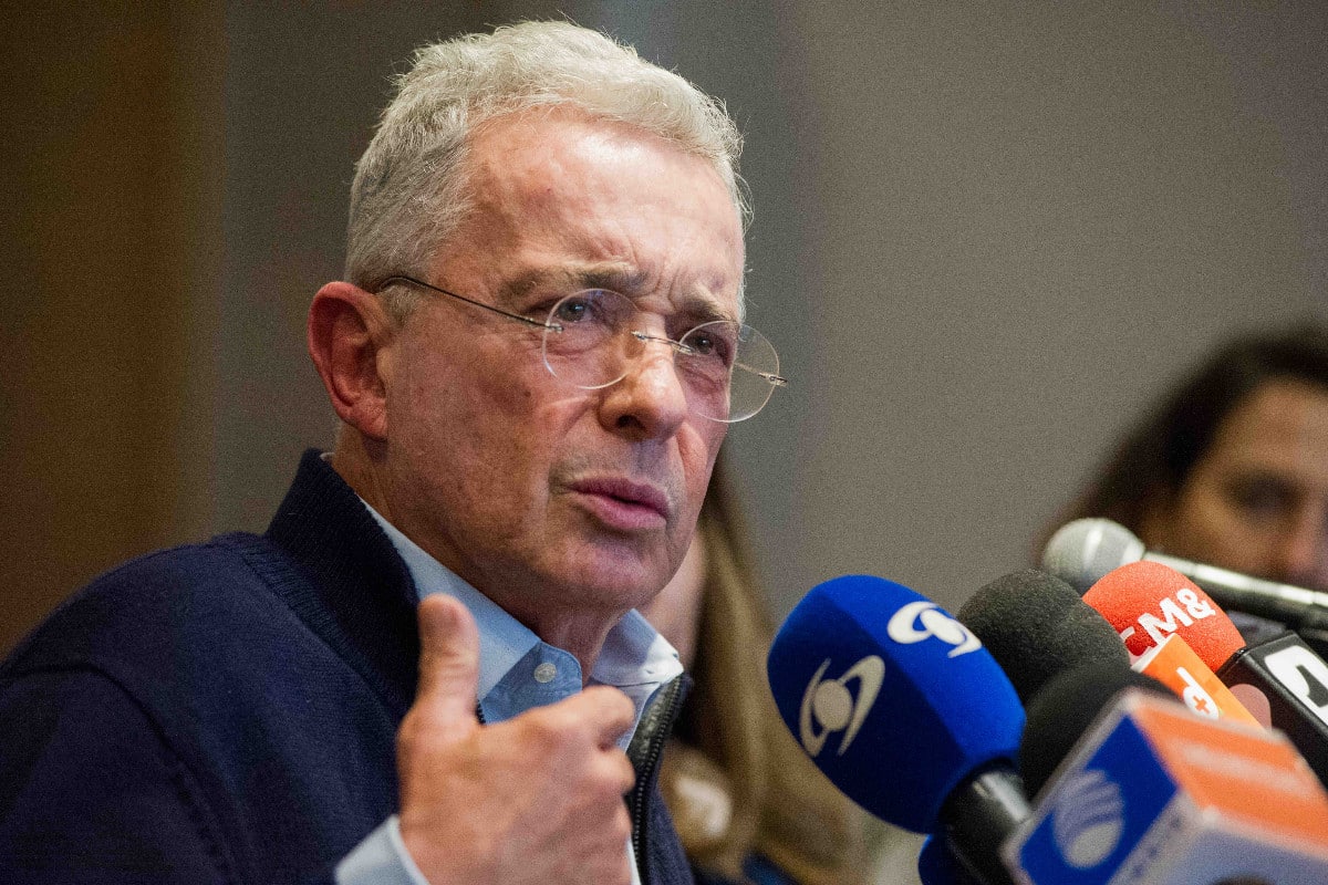 El expresidente Álvaro Uribe denuncia una persecución política en el proceso judicial abierto en su contra