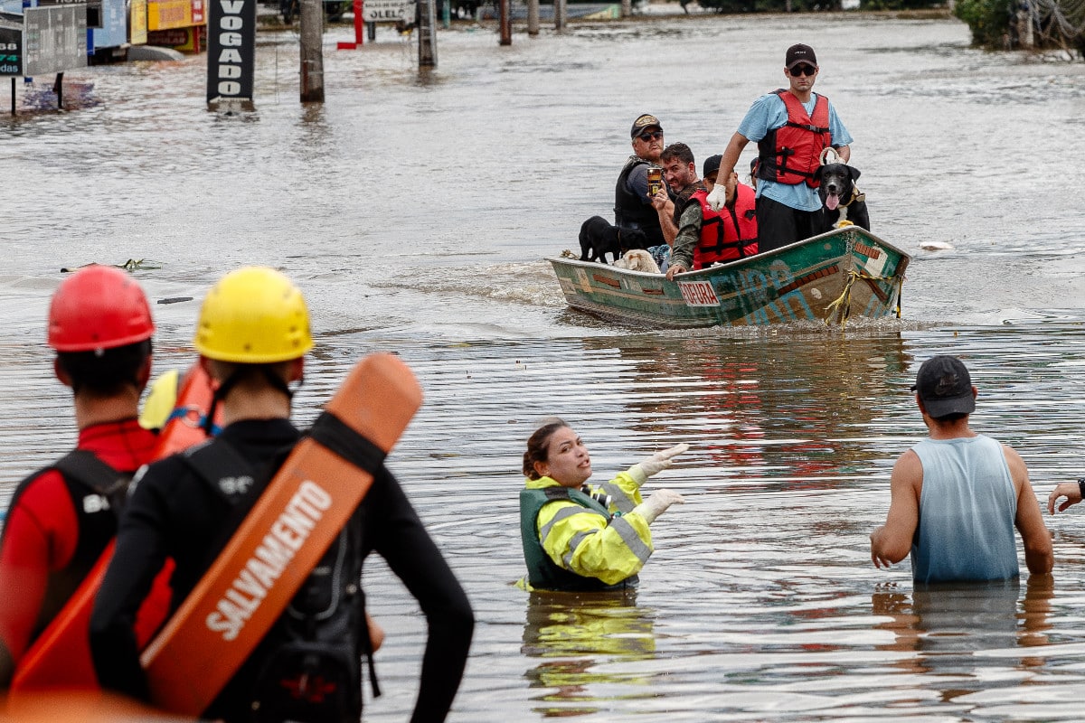 Asciende a 175 el número de muertos por las inundaciones en Rio Grande del Sur, Brasil