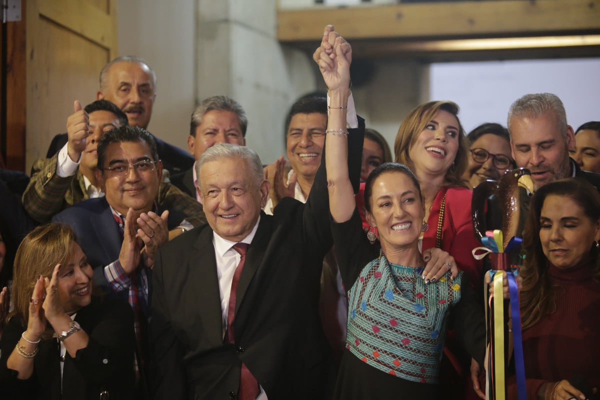 López Obrador copia al chavismo y defiende la militarización de la seguridad pública en México