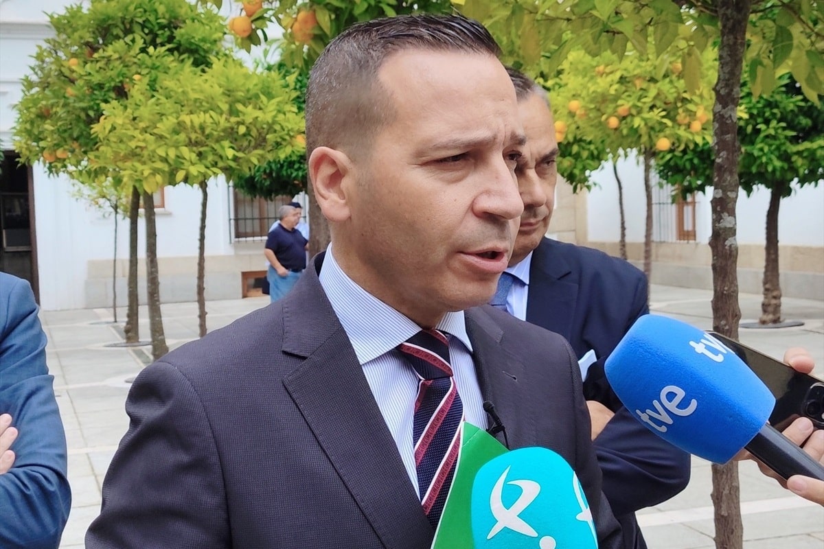 VOX pide la comparecencia del hermano de Pedro Sánchez: «No nos vamos a quedar de brazos cruzados»