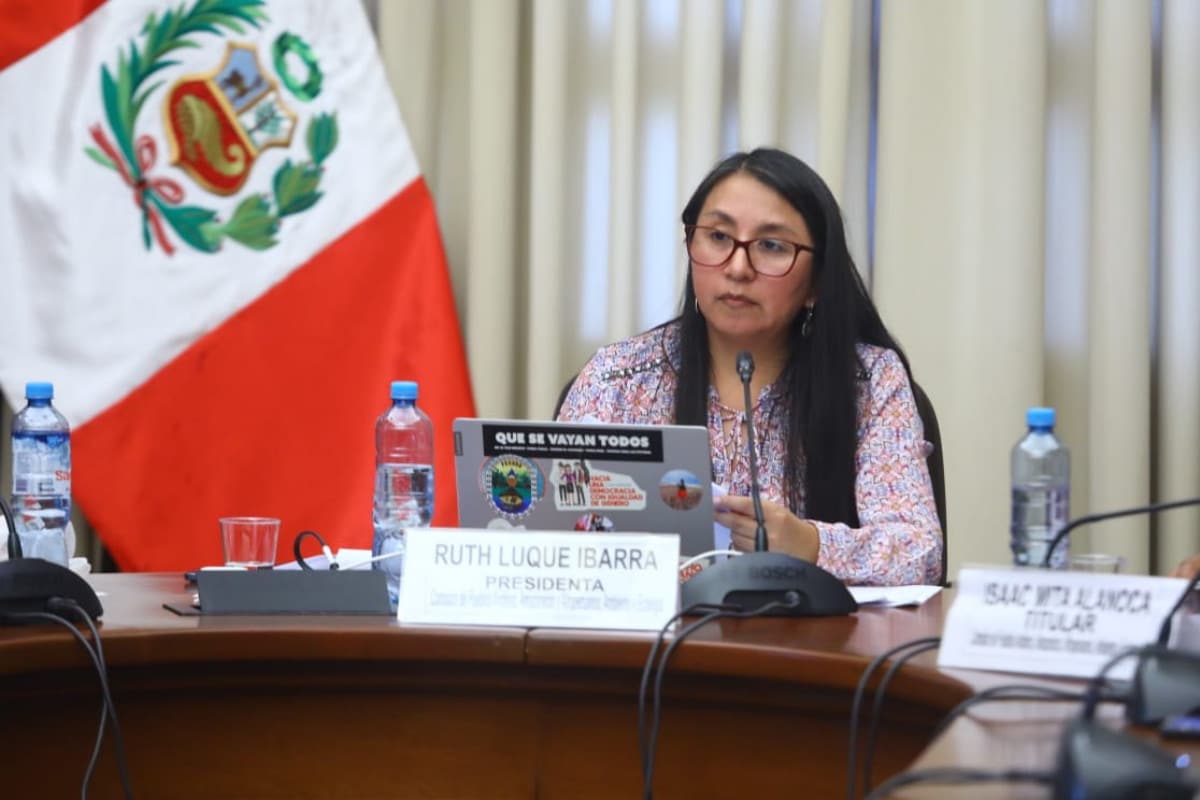 Una diputada izquierdista promueve una ley para que los peruanos incluyan su «etnia» en la cédula de identidad