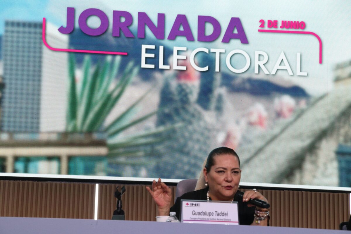 México vota a la primera presidenta de su historia