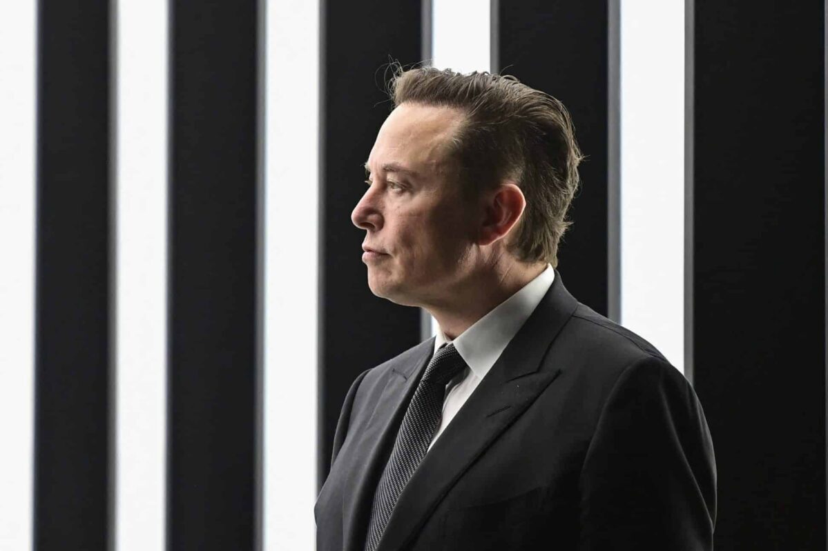Elon Musk muestra su respaldo a Donald Trump tras su intento de asesinato