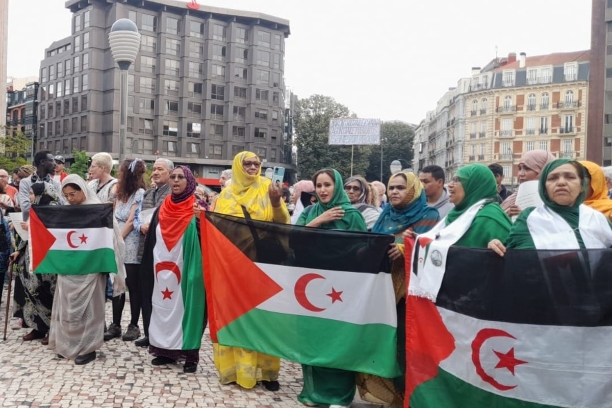 El Gobierno deporta a Marruecos a un saharaui reclamado por el régimen de Mohamed VI